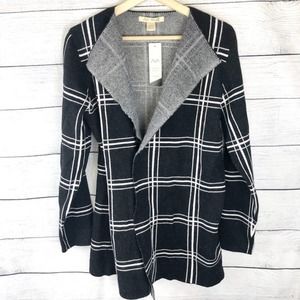 NEW! Ava Paige | Plaid Long Sleeve Snap Sweater L